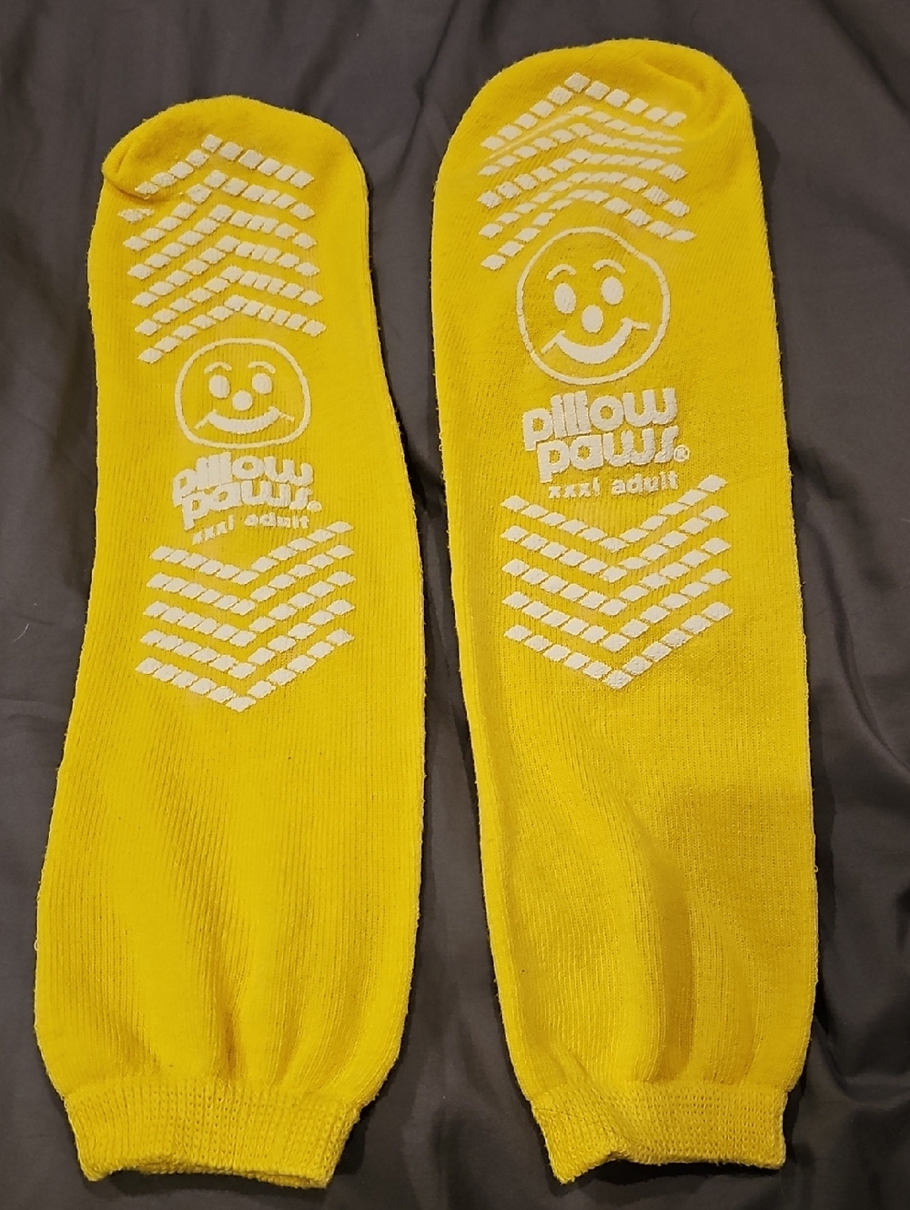 Pillow Paws Yellow Grippy Socks XXXL Adult
